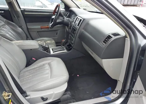 2006 Chrysler 300C z USA, uszkodzony, nr VIN 2C3LA63HX6H244388